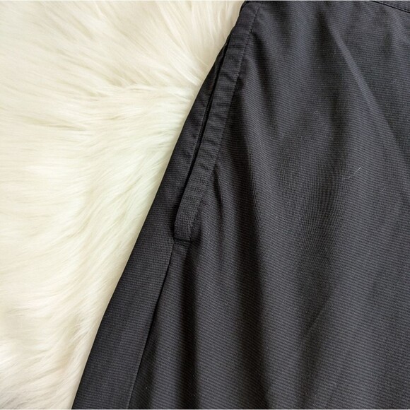 Travis Mathew Beck Shorts Black Pinstripe Athletic Golf Size 30 - Picture 2 of 8